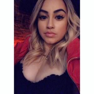 Meet your Posher, Adriana